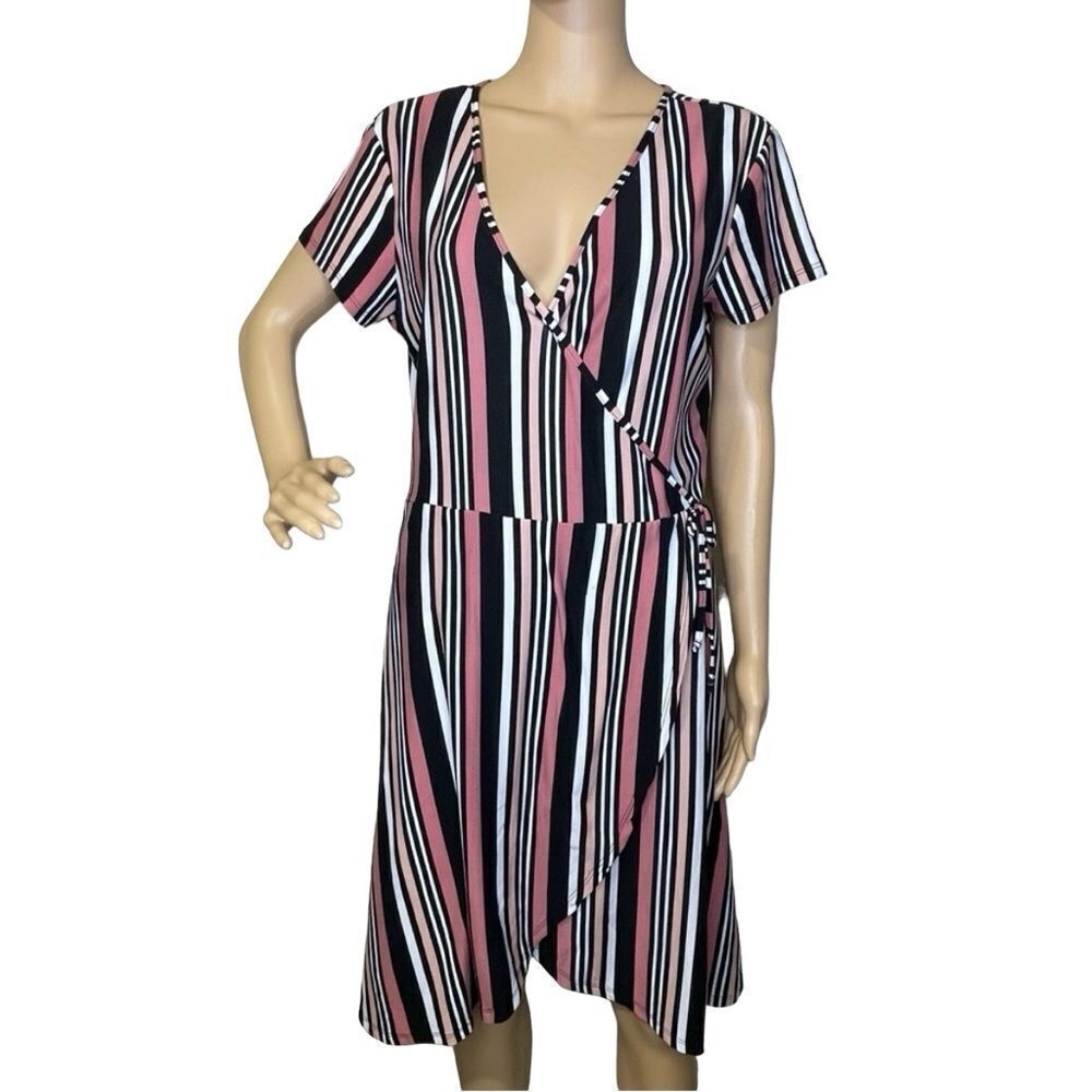 Bobbie Brooks Striped Faux Wrap MIDI Dress Mauve White Black Peach Size Large